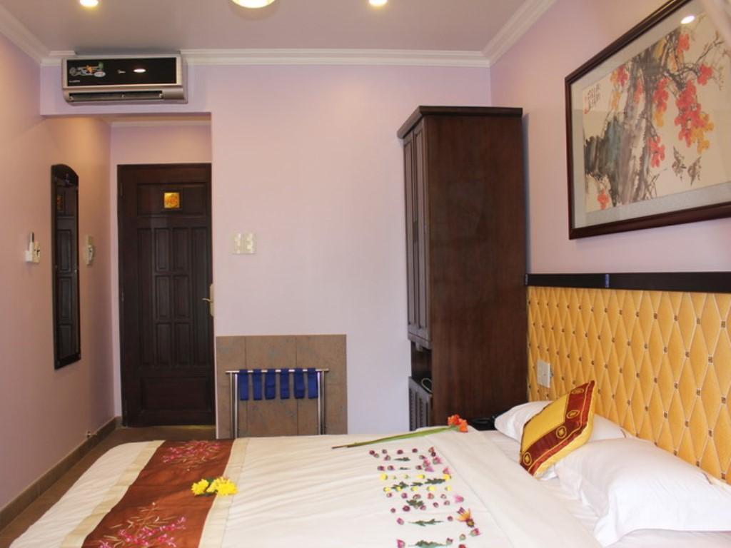 Lam Hotel Хошимин Екстериор снимка